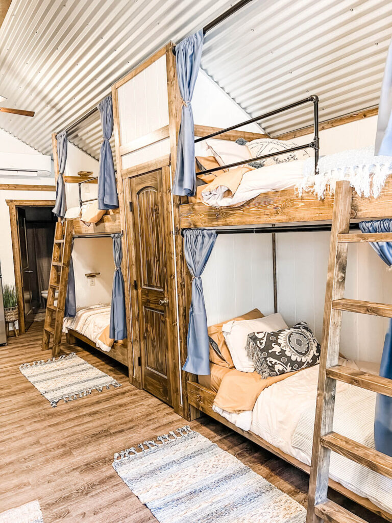 Bunk cabin 3
